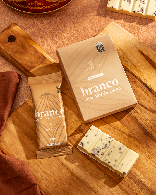 Chocolate Branco com Nibs de Cacau 25g